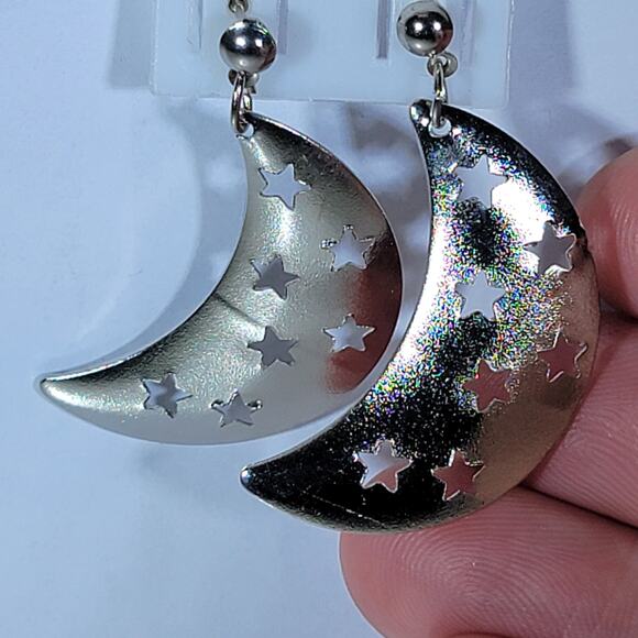 Silver-Tone Moon and Star Earrings – Stylish Celestial Design for Every Look - Picture 1 of 10